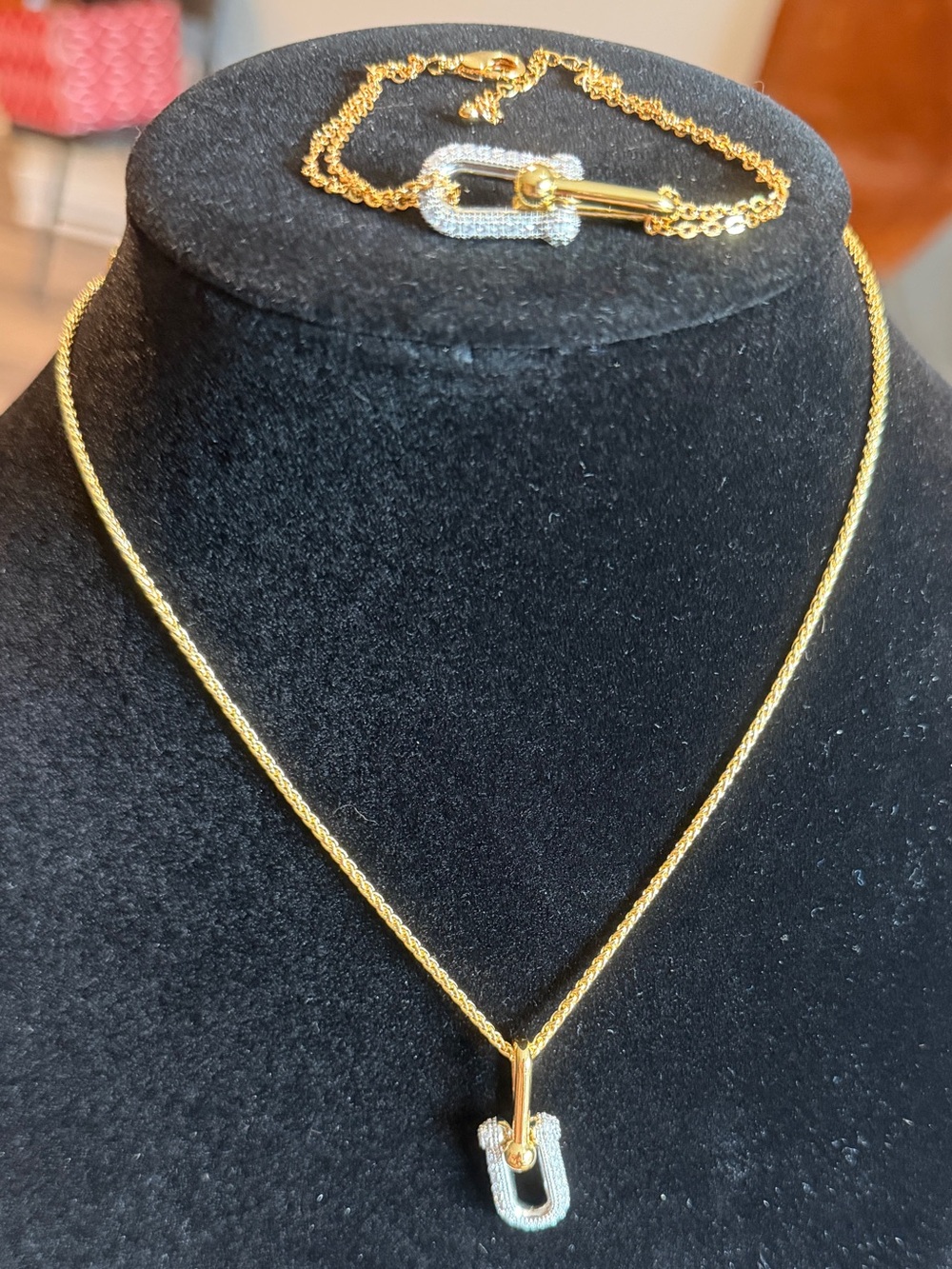 Gold-Tone Link Pendant Necklace and Bracelet Set
